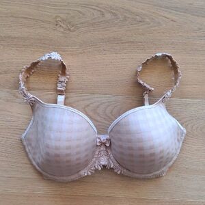 New Luxury Marie Jo Avero Full Cup Bra in Neutral Beige, Iconic Daisy Straps